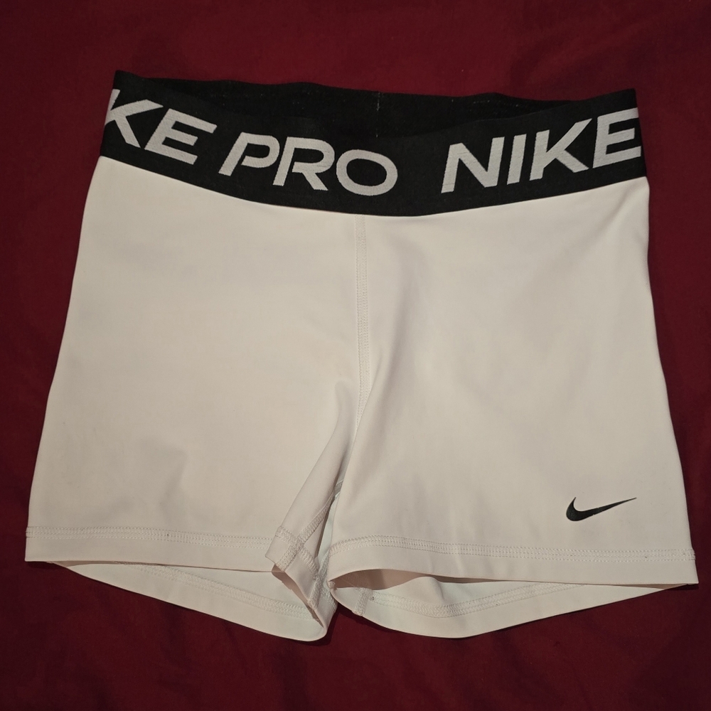 Women's Nike Pro Shorts - White